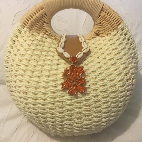 Coral & Shell Woven Canteen bag NWT - Picture 1 of 9